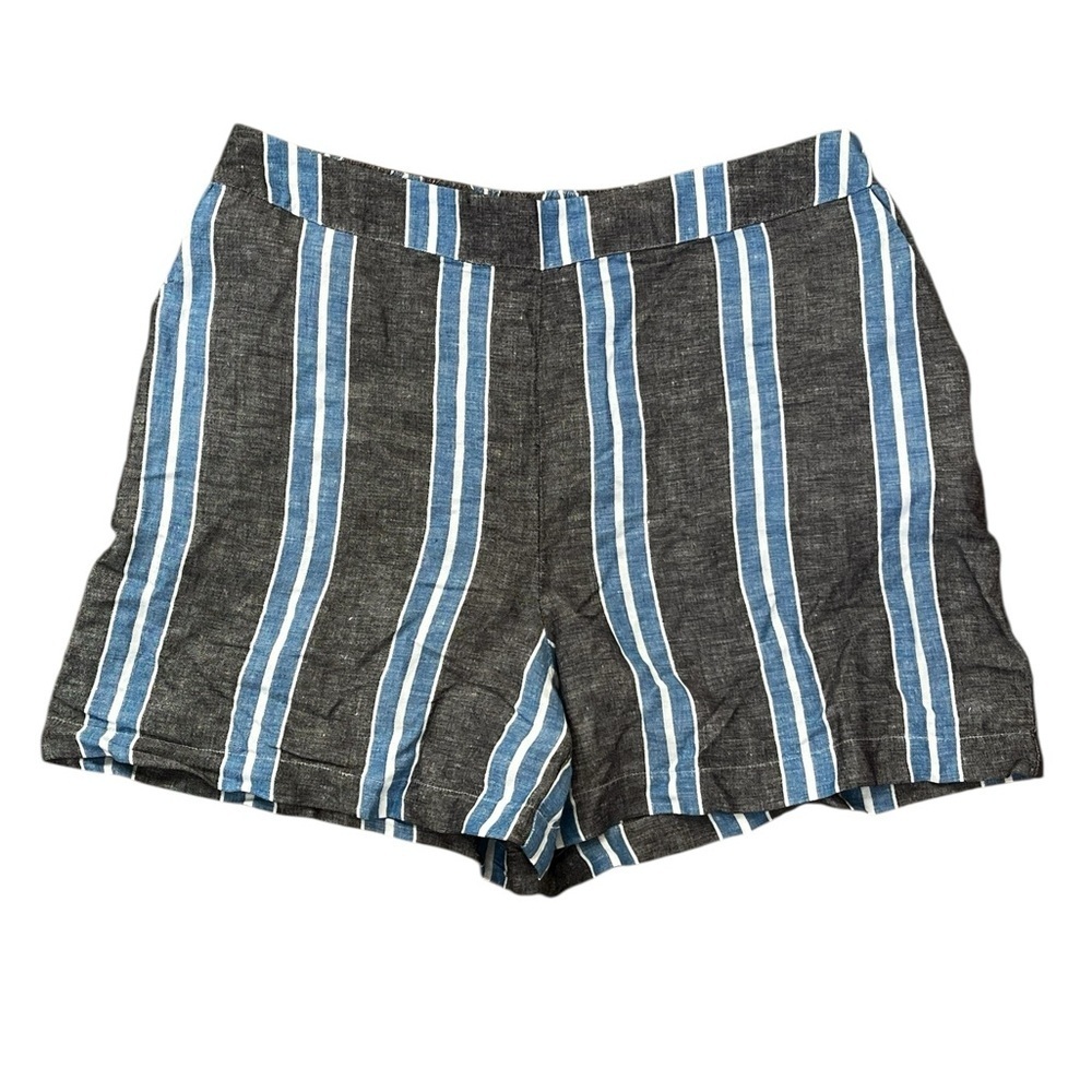 A New Day NWT Shorts Women’s Large Gray Blue Stripes Flat Front Pockets